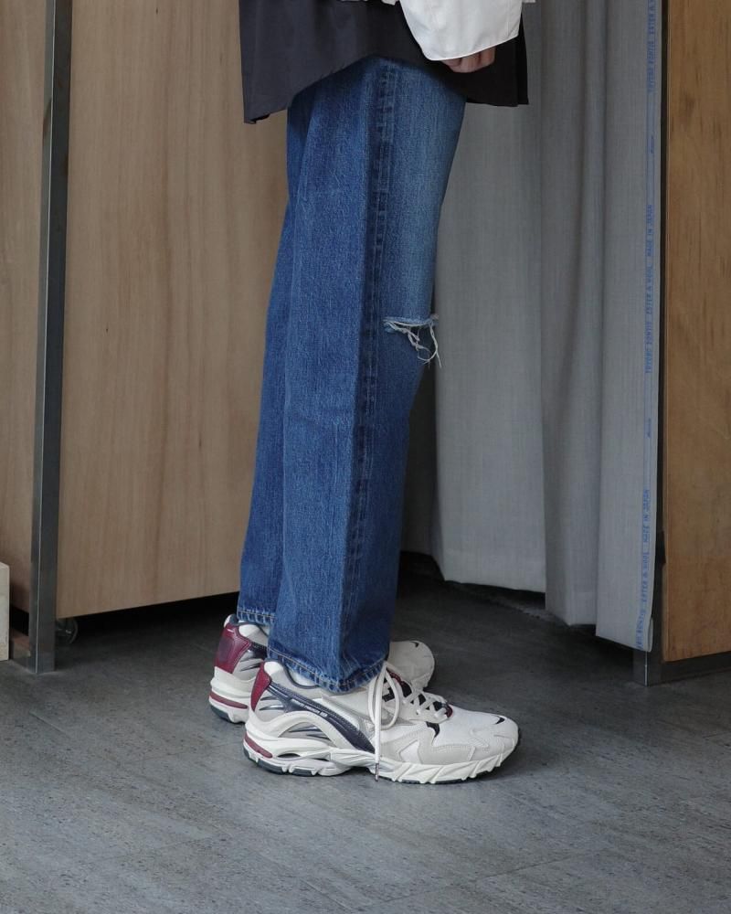 <img class='new_mark_img1' src='https://img.shop-pro.jp/img/new/icons20.gif' style='border:none;display:inline;margin:0px;padding:0px;width:auto;' />MIZUNO - WAVE RIDER 10 YOKAI (CHOCHIN-OBAKE)