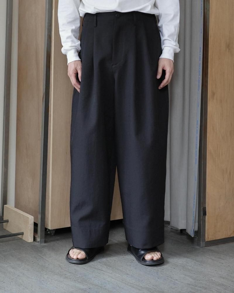 Dulcamara｜ドライポリシンプル2タックワイドPT (BLACK)