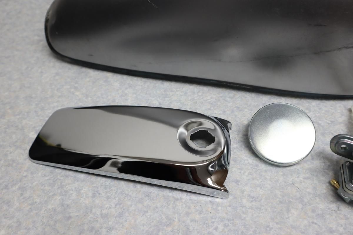 Amazon | GS400 カバー フタ タンク用 メッキ/純正type 蓋