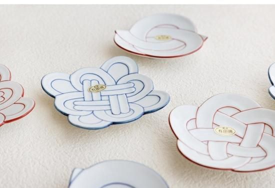 有田焼 むすびシリーズ 吉祥結び小皿 青 (ITM6062) - クラフト南風 有田焼 むすびシリーズ 吉祥結び小皿 青 (ITM6062) - クラフト南風