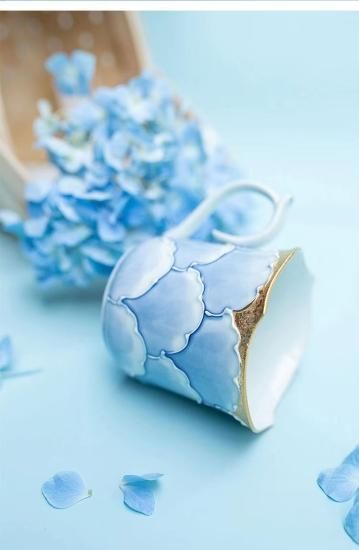 文山窯 牡丹(青) -輪花- マグカップ - クラフト南風 文山窯 牡丹(青) -輪花- マグカップ - クラフト南風