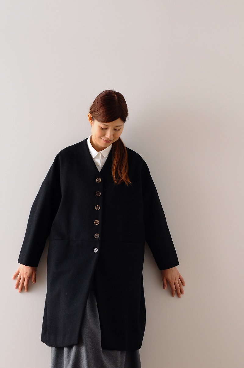 melton wool cocoon coat / black - atelier naruse | Online store