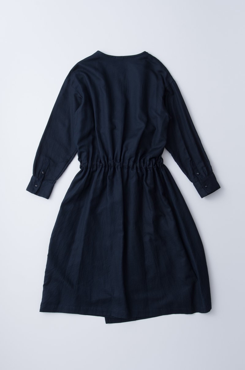 light double gauze kashukuru one-piece / navy - atelier naruse