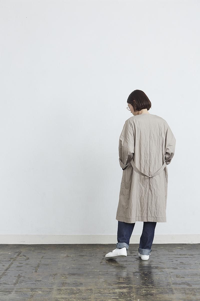 cotton nylon W button spring coat / beige - atelier naruse