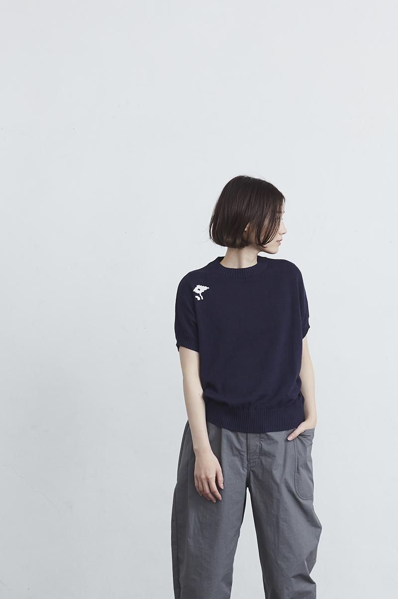 【全品送料無料】 or red / knit dolman flower~ ~Dot cotton navy atelier - ニット+セーター