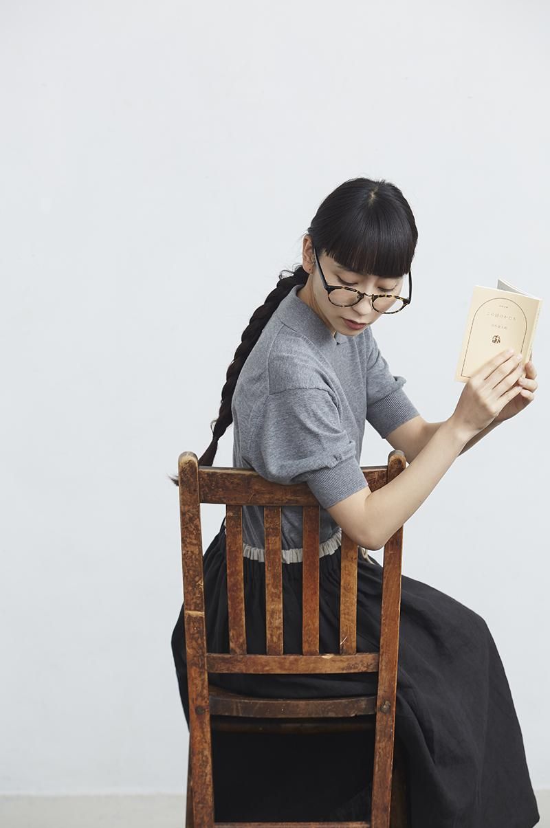 アトリエナルセ atelier naruse コットン バイカラースリーブ ニット セーター 長袖 モスグレイ F 日本製 nakt-21 レディース 楽天市場】//【2022AW/定価5.6万】アトリエナルセ atelier