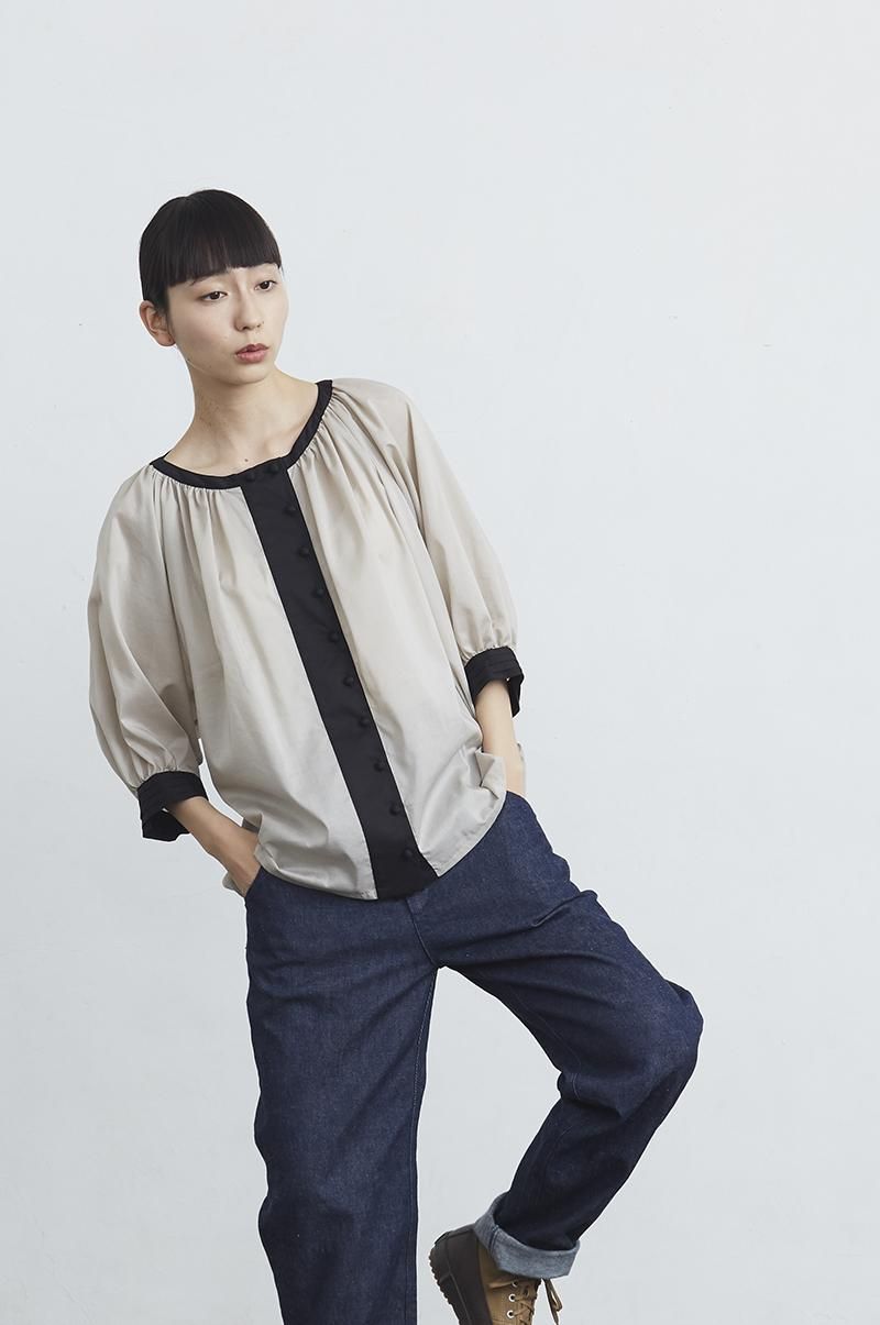 cotton gather smock blouse - atelier naruse | Online store