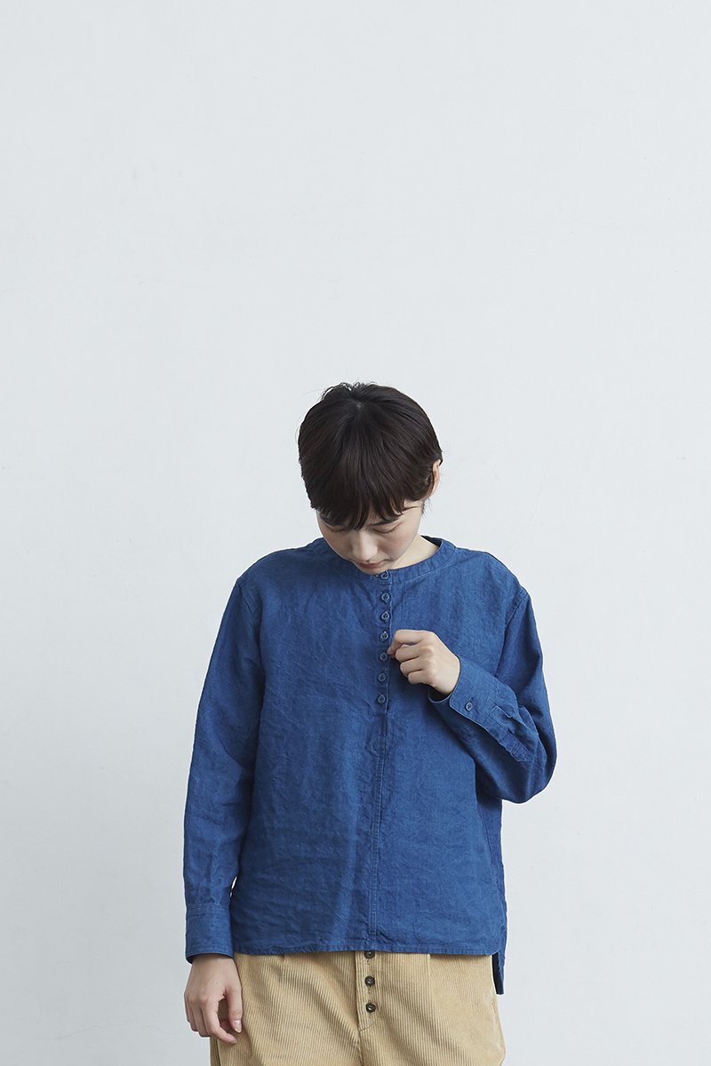 indigo linen smock blouse - atelier naruse | Online store