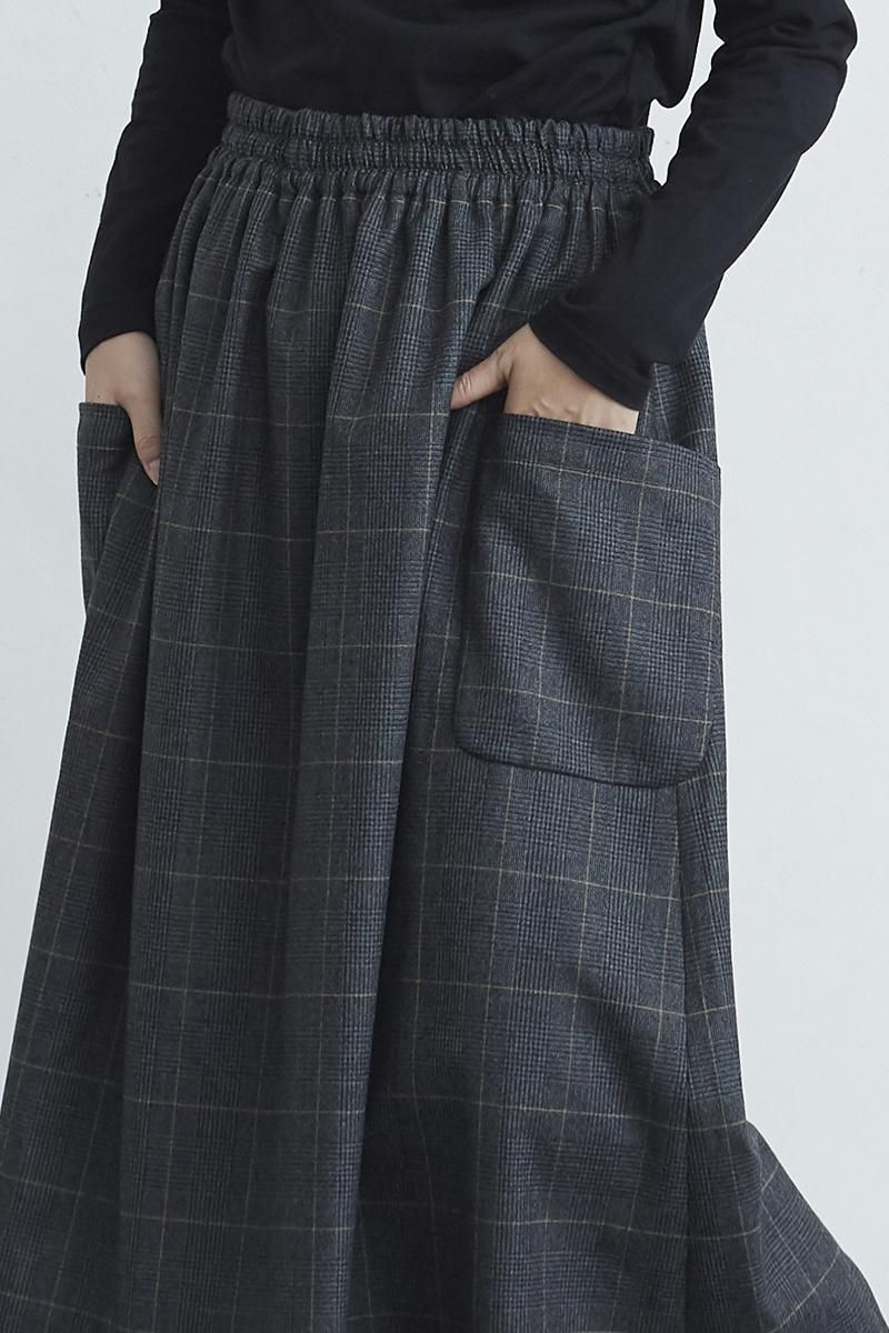 atelier naruse/ wool gather skirt  グレーロングスカート