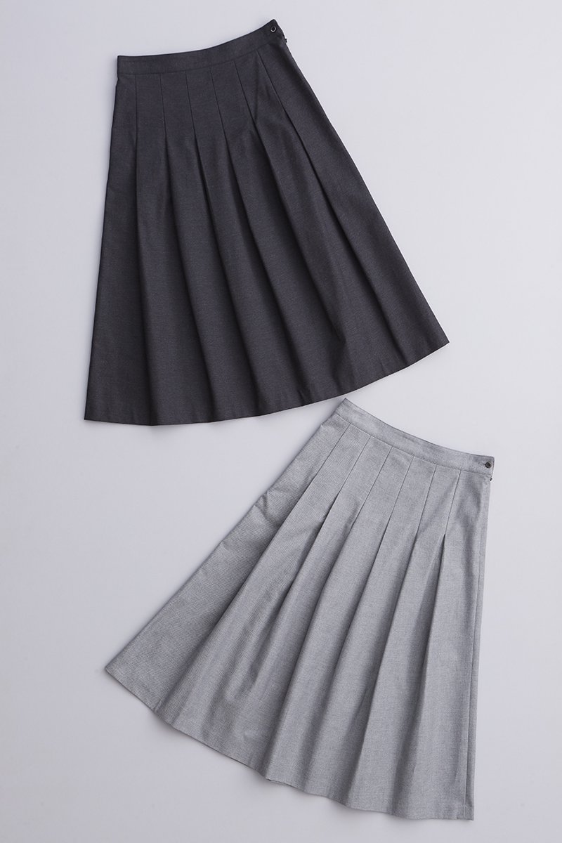cotton chino tuck skirt