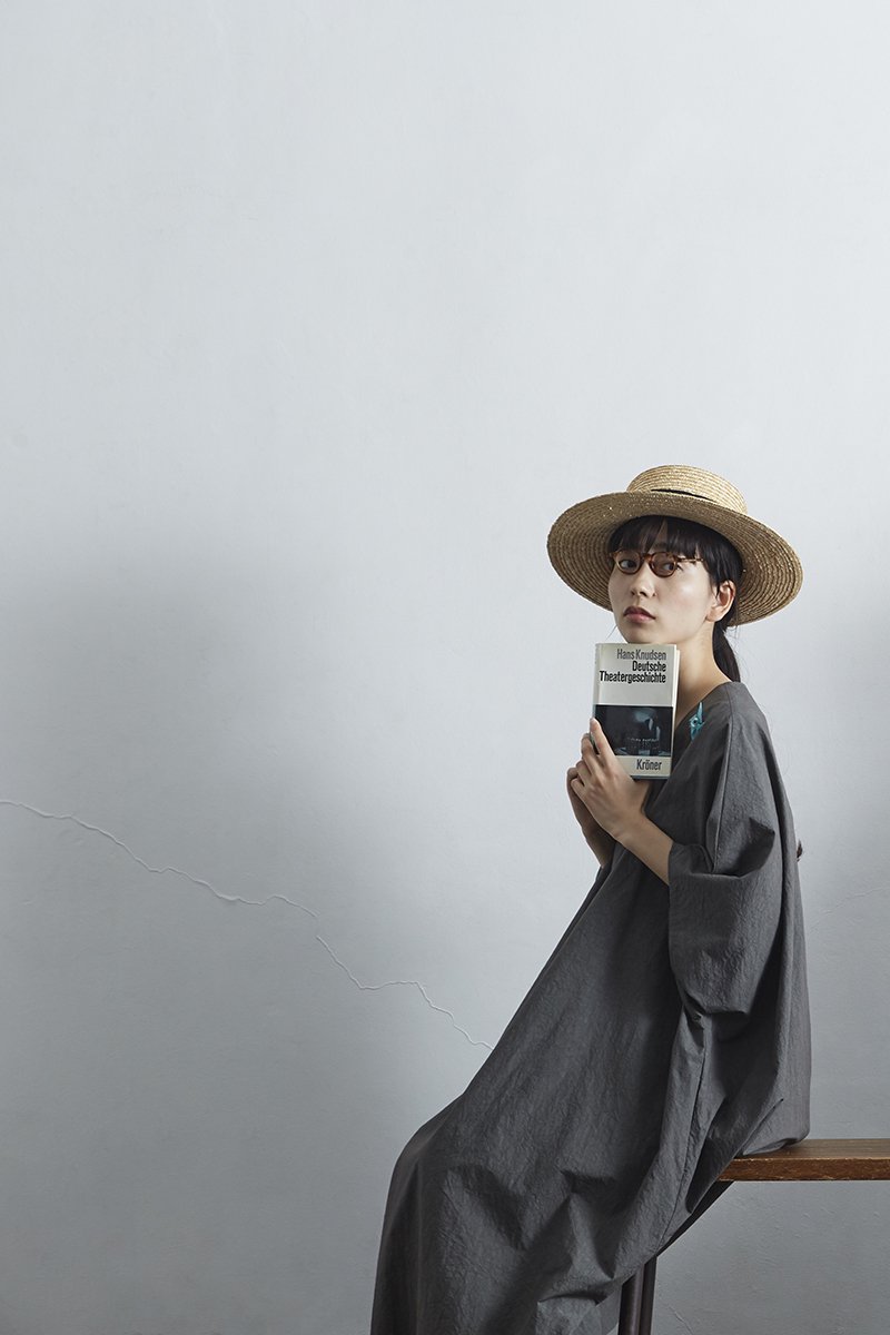 cotton TENT-LINE one-piece / charcoal - atelier naruse | Online store
