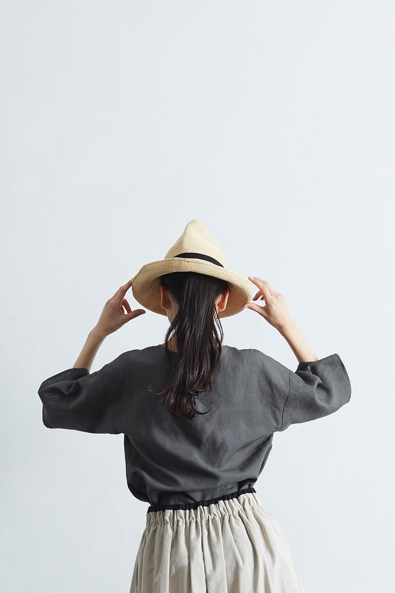 atelier naruse リネンベルスリーブブラウス 定価15000円 na-M02008 シャツ チャコールグレー レディース アトリエナルセ【中古】4-0419S♪ atelier naruse リネンベルスリーブブラウス 定価15000円 na