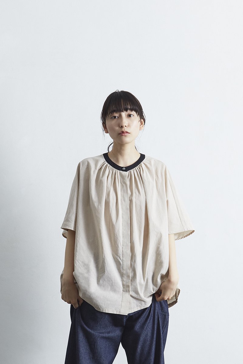 cotton linen smock blouse / beige - atelier naruse | Online store