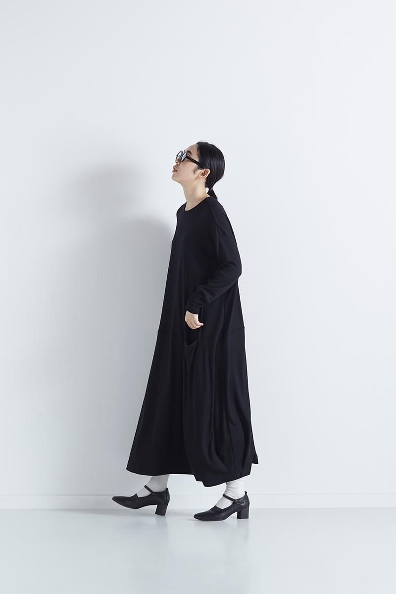 wool cocoon knit one piece / black - atelier naruse｜Online