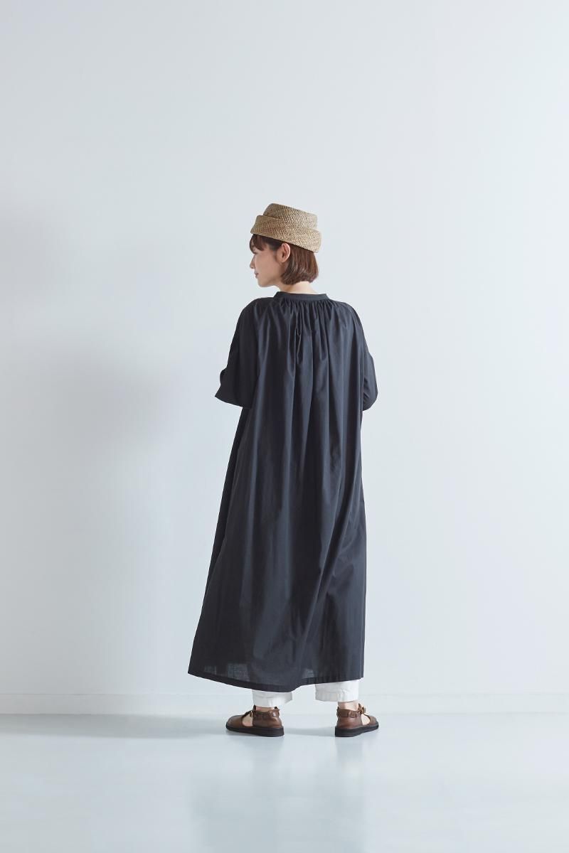 cotton peasant one-piece “long” / black - atelier naruse