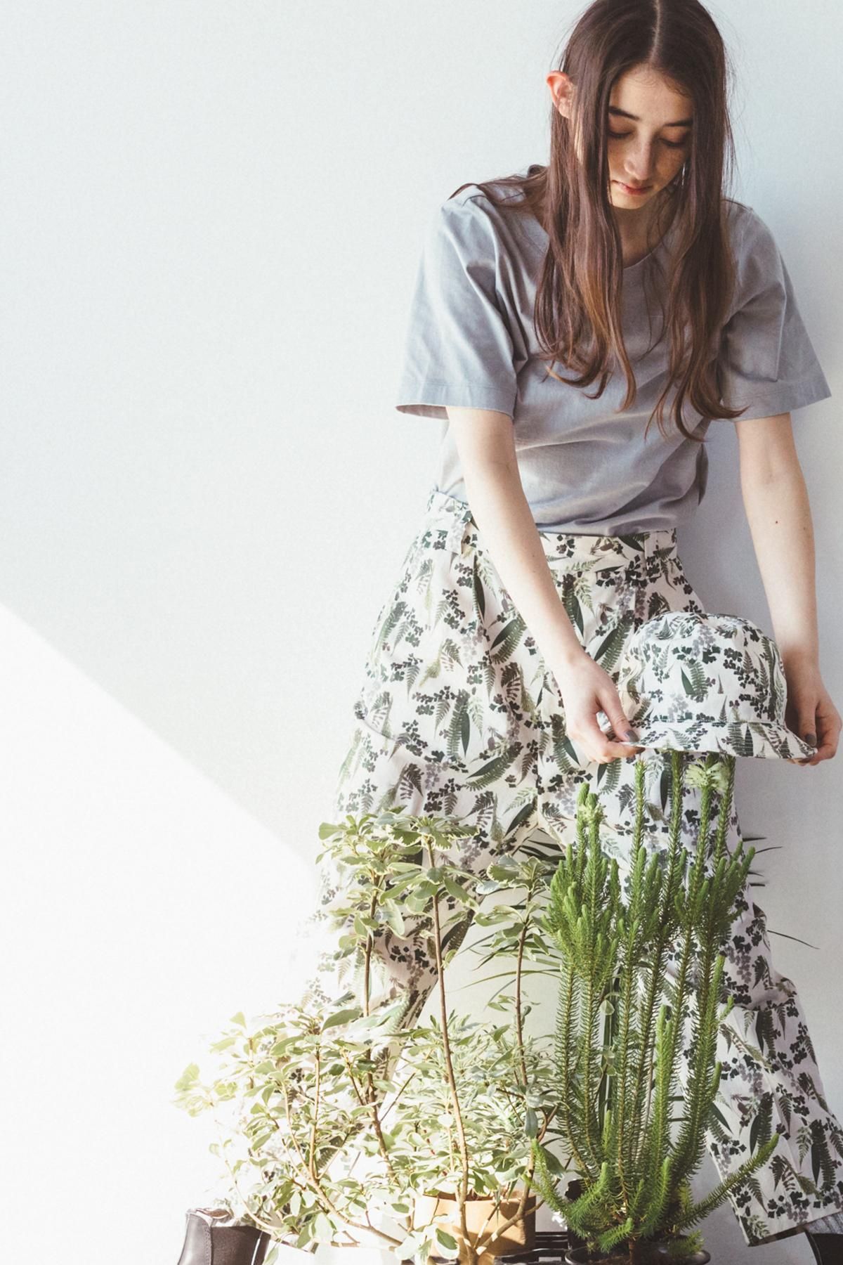 DEVEAUX print series ~botanical~ cotton tapered pants
