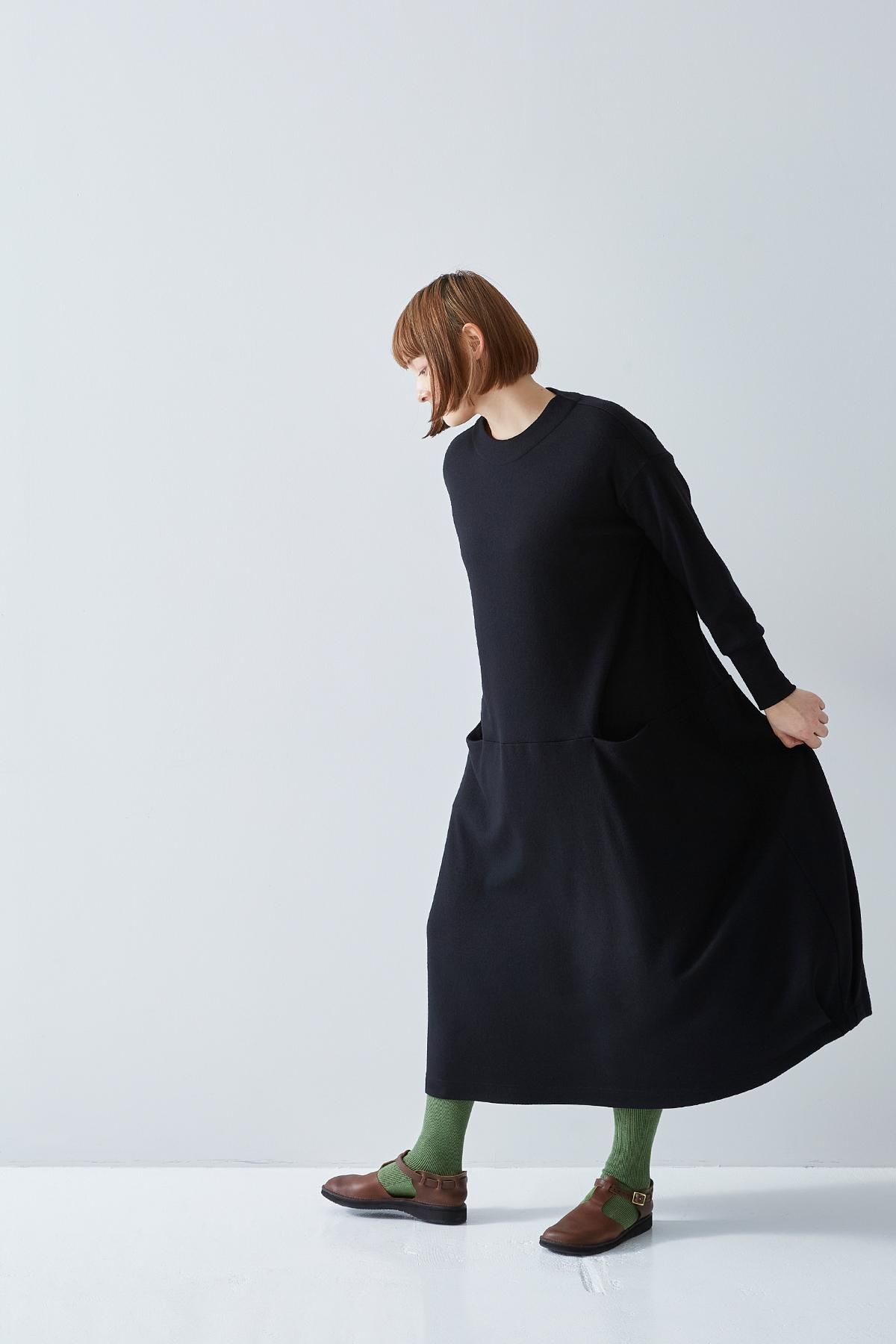 smooth wool cocoon one-piece - atelier naruse｜Online store