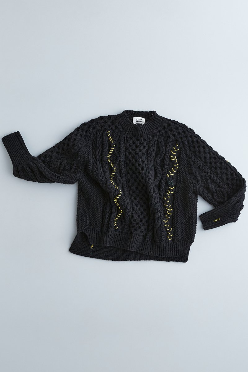 DARUMA × atelier naruse｜cheviot wool ~Dufy~ hand knitted cable sweater / black