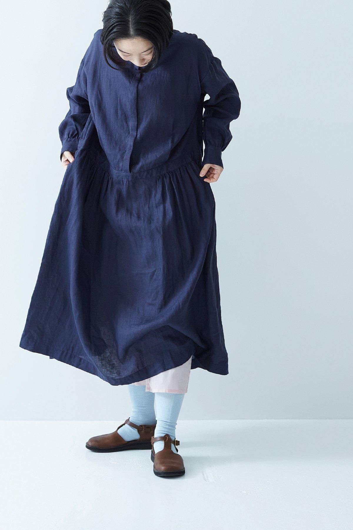 美品　アトリエナルセ　ウールパンツ　ネイビー atelier naruse アトリエナルセ wool frano gaucho pants