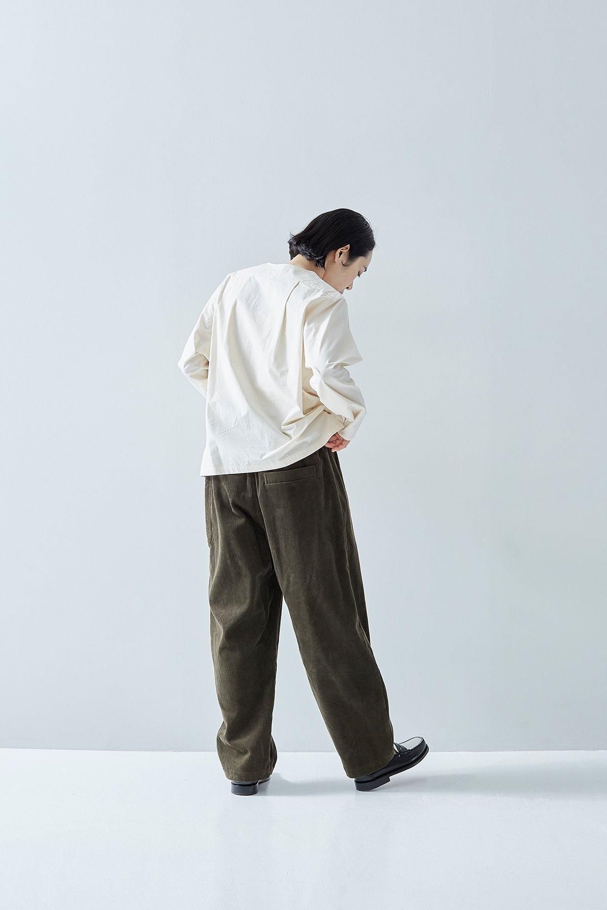 atelier naruse アトリエナルセ　コットンコーデュロイパンツ 40 atelier naruse アトリエナルセ コットンコーデュロイパンツ 40