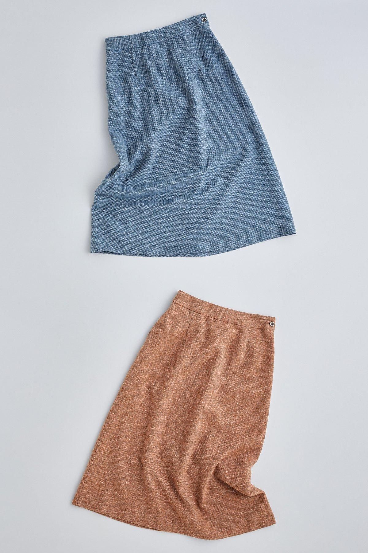 herring-bone tweed A-line skirt