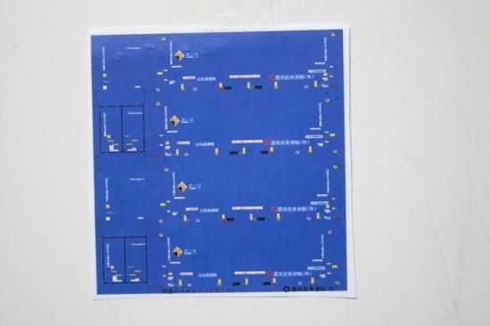 油絵（倉庫の入り口）Ｆ8 油絵（倉庫の入り口）F8