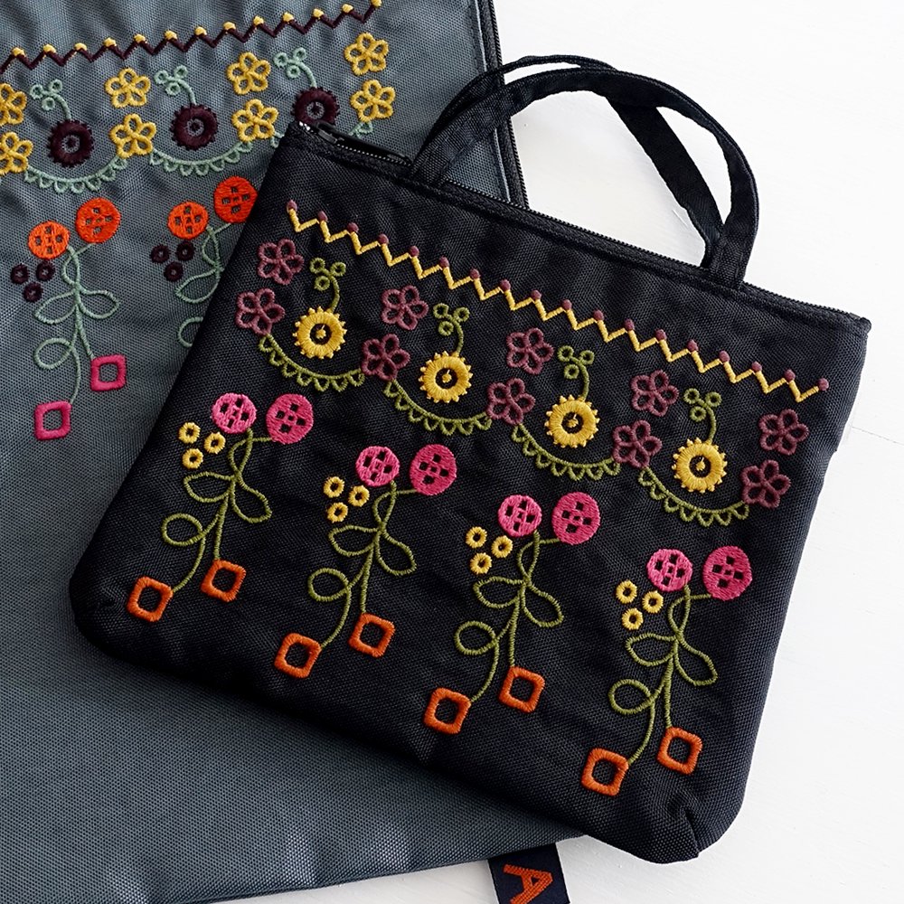 刺繍ポーチ 花の刺繍 Atsuko Matano 公式オンラインショップ