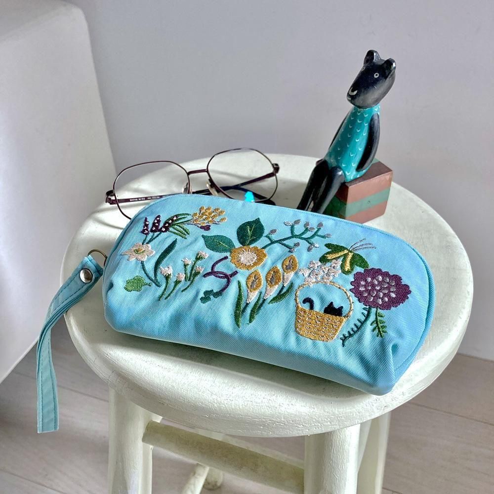 刺繍マルチケース（メガネ収納可） おひるね（ブルー） - Atsuko