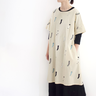 エプロン by ATSUKO MATANO エプロン by ATSUKO MATANO