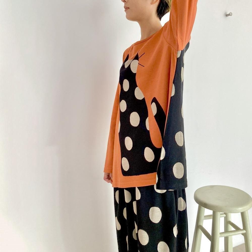 【新品】Atsuko Matano 猫とボールパジャマＭsize 猫の背中 パジャマ - Atsuko Matano 公式オンラインショップ