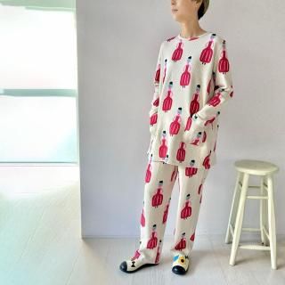 【新品】Atsuko Matano 猫とボールパジャマＭsize 新品】Atsuko Matano 猫とボールパジャマMsize