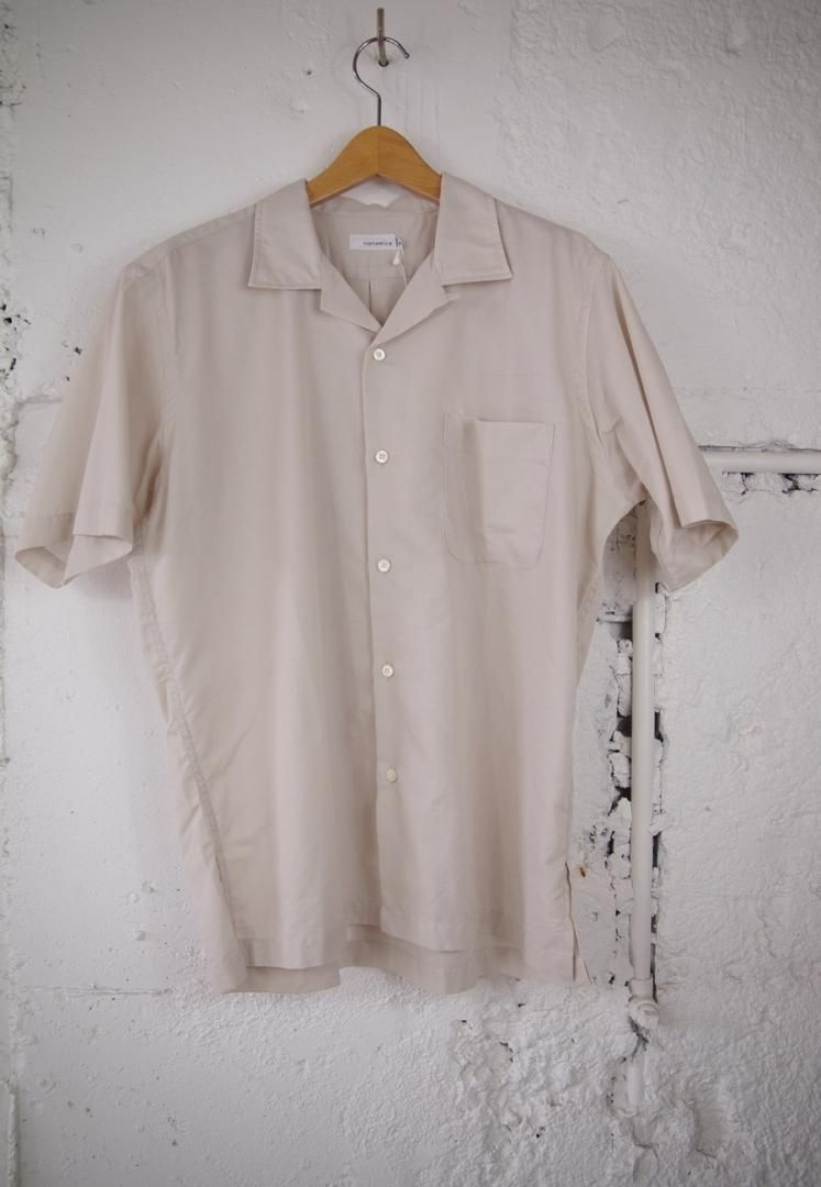 NANAMICA SUGS410 OPEN COLLAR PANAMA S/S SHIRT [NATURAL]