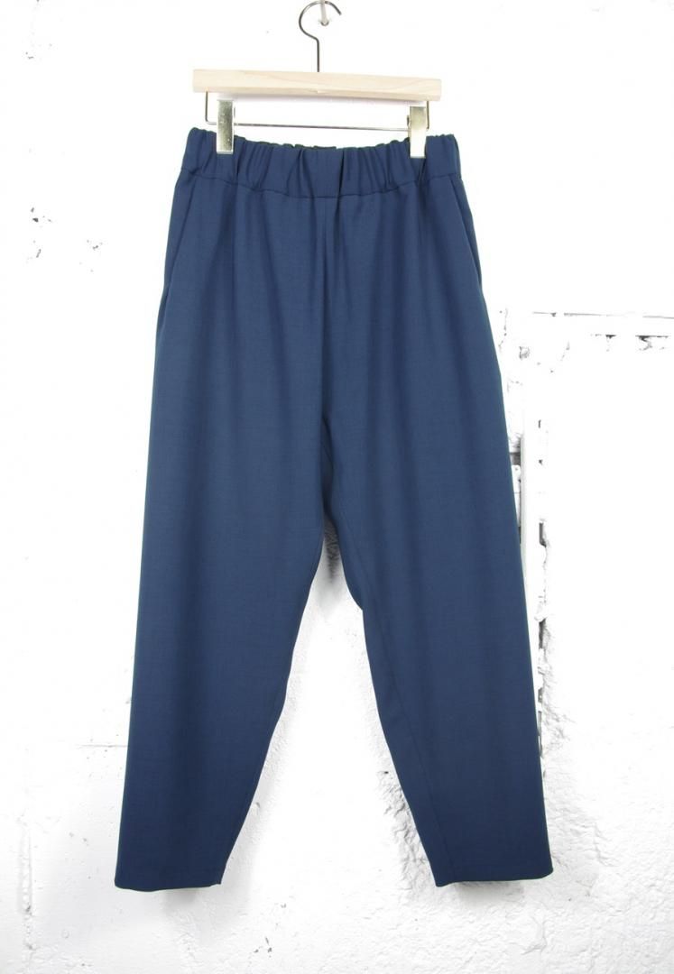 NO CONTROL AIR LE_NC0805PF スパンポリエステル・ドレープカルゼ　テーパード　9.5分丈[NAVY]