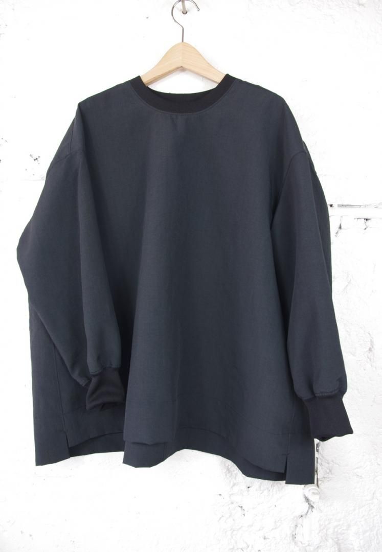 NO CONTROL AIR LE_NC0203PO マカロニポリエステル/タッサー クルーネックプルオーバー　オーバーサイズ　[BLACK]