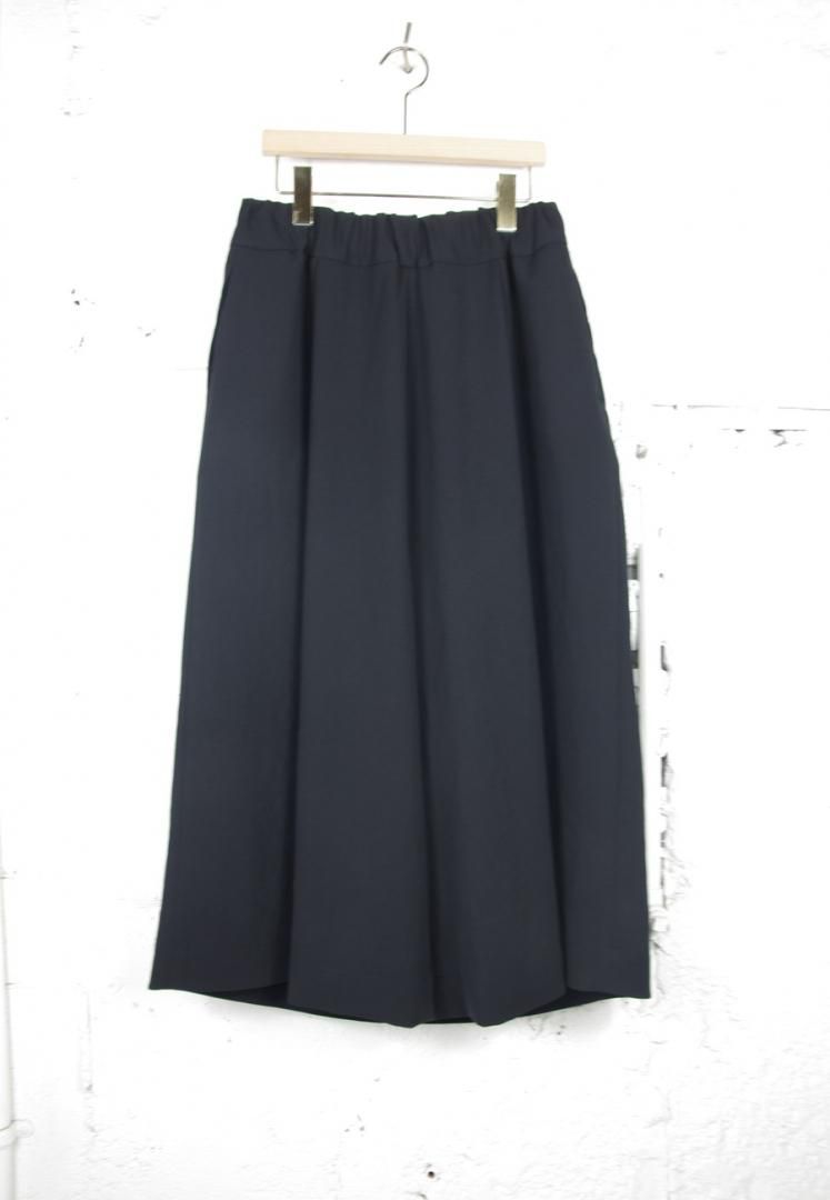NO CONTROL AIR LE_NC1408PF 追撚ポリエステル・ツイル ワイドフレアパンツ　8分丈　[BLACK]