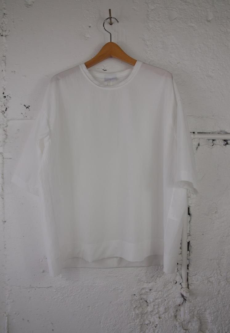 NO CONTROL AIR LE_NC1003PO エアベント・メッシュタフタ クルーネックプルオーバー　オーバーサイズ[OFF WHITE]