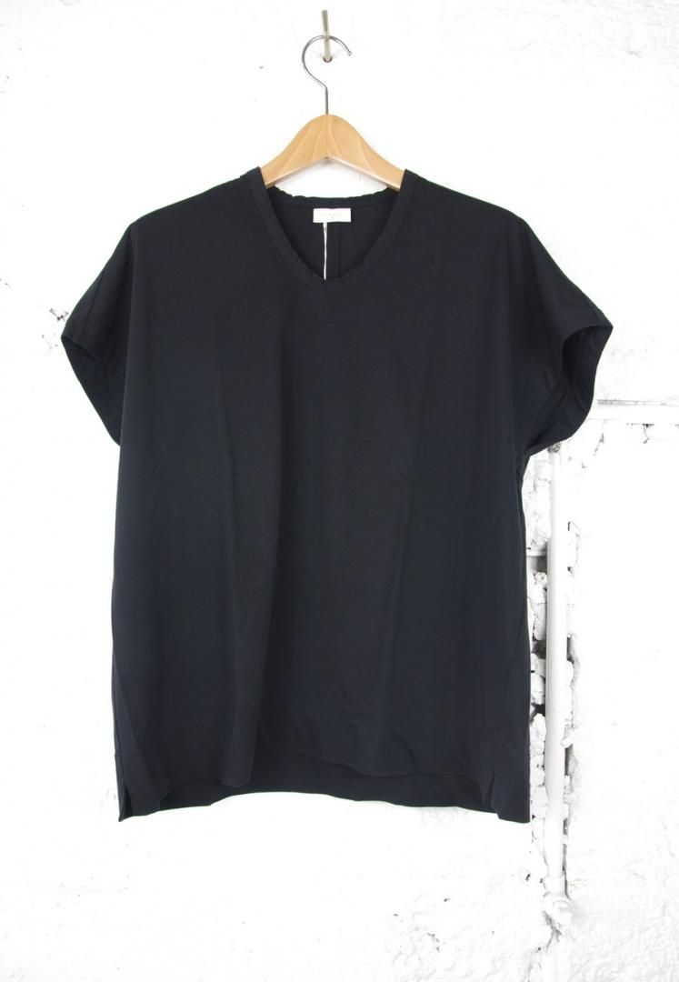 NO CONTROL AIR LE_NC1204T0 コットンボラール天竺 クルーネック　フレンチスリーブ　[BLACK]
