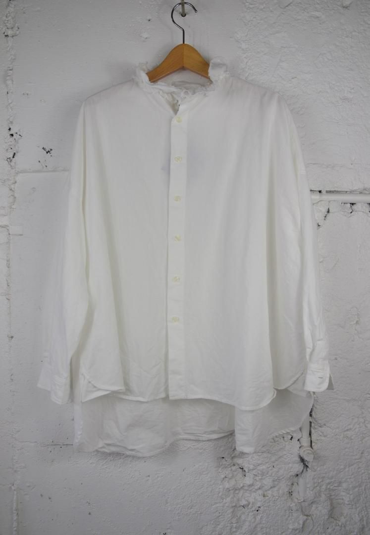 YARMO S28D RUFFLE SHIRTS_DUNGAREE [WHITE]
