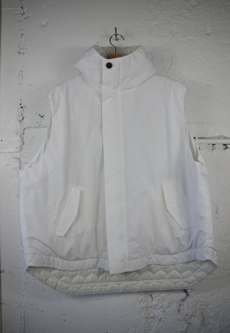 FIRMUM SN_FR0402VT コアタイプ｜コットン・ポリコア　タイプライター　フードベスト　[OFF WHITE]