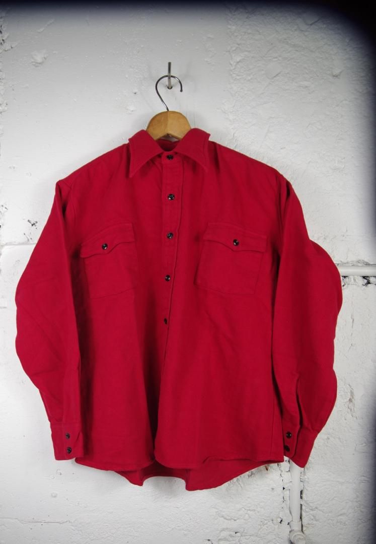 NECESSARY OR UNNECESSARY 90012202 WWS NEL [RED]