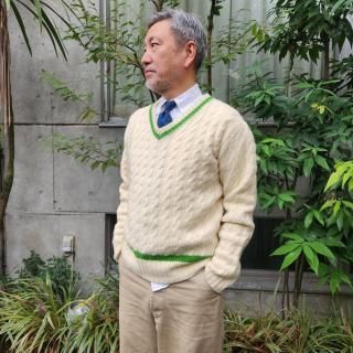 <img class='new_mark_img1' src='https://img.shop-pro.jp/img/new/icons14.gif' style='border:none;display:inline;margin:0px;padding:0px;width:auto;' />デザイナーの好きな チルデンセーター/メリノウール
