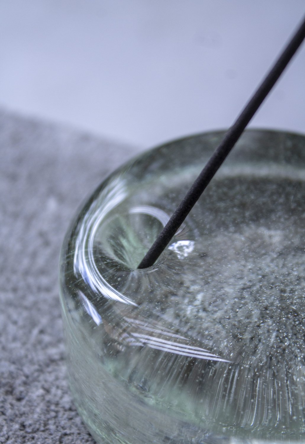 water お香たて wa/ter / ウォーター】INCENSE STAND 90φ / blue greyの商品詳細