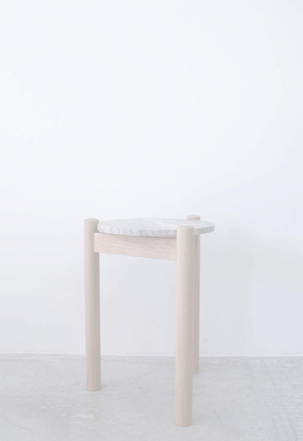 Travertine Side table -oak