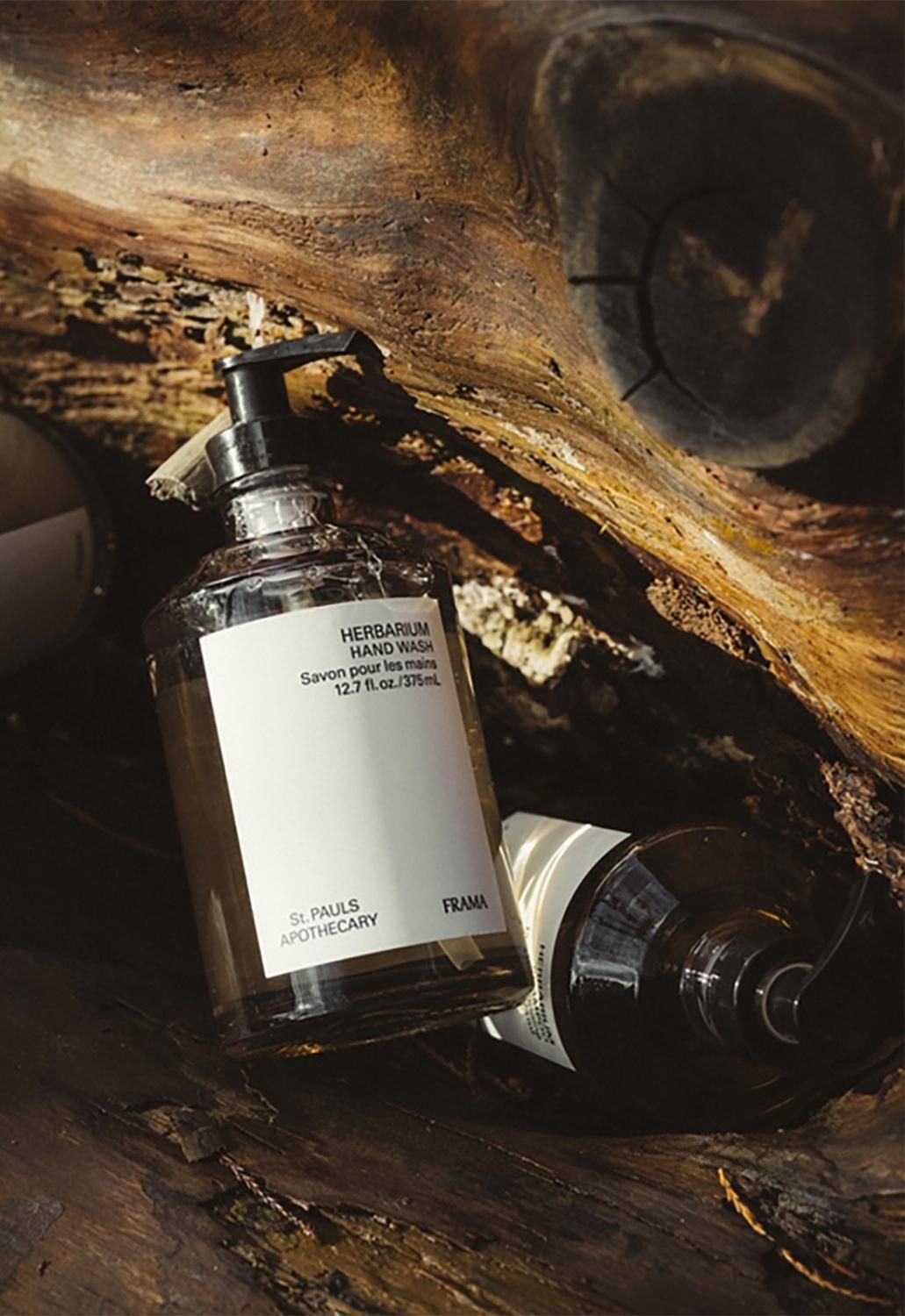 FRAMA HERBARIUM ハンドソープ 500ml ポンプ式、新品 FRAMA HERBARIUM ハンドソープ 500ml ポンプ式、新品 Hand Wash