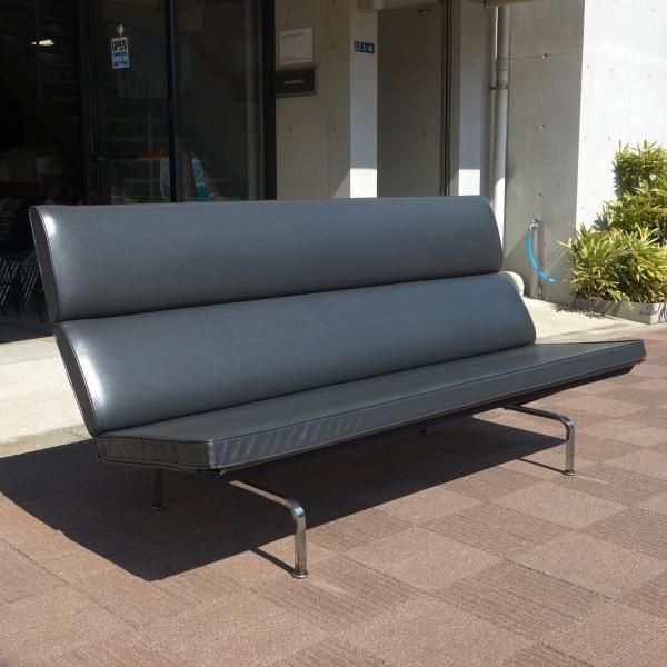 SOFAS - MID-Century MODERN