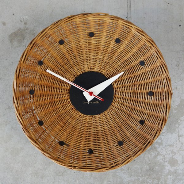 Basket Clock Model No.2215 / Howard Miller