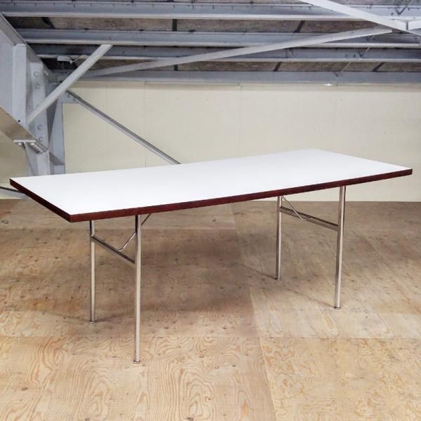 EOG Work Table Model 9799