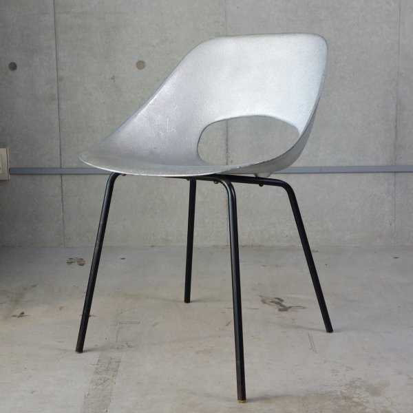 Tulip Chair (FRP)