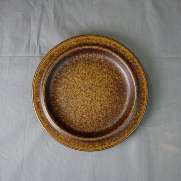 Ruska Plate<img class='new_mark_img2' src='https://img.shop-pro.jp/img/new/icons47.gif' style='border:none;display:inline;margin:0px;padding:0px;width:auto;' />