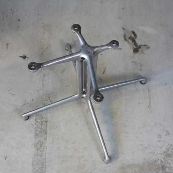 Eames La Fonda Chair イームズ ラ　フォンダ　アームシェル Eames La Fonda Chair イームズ ラ フォンダ アームシェル - メルカリ